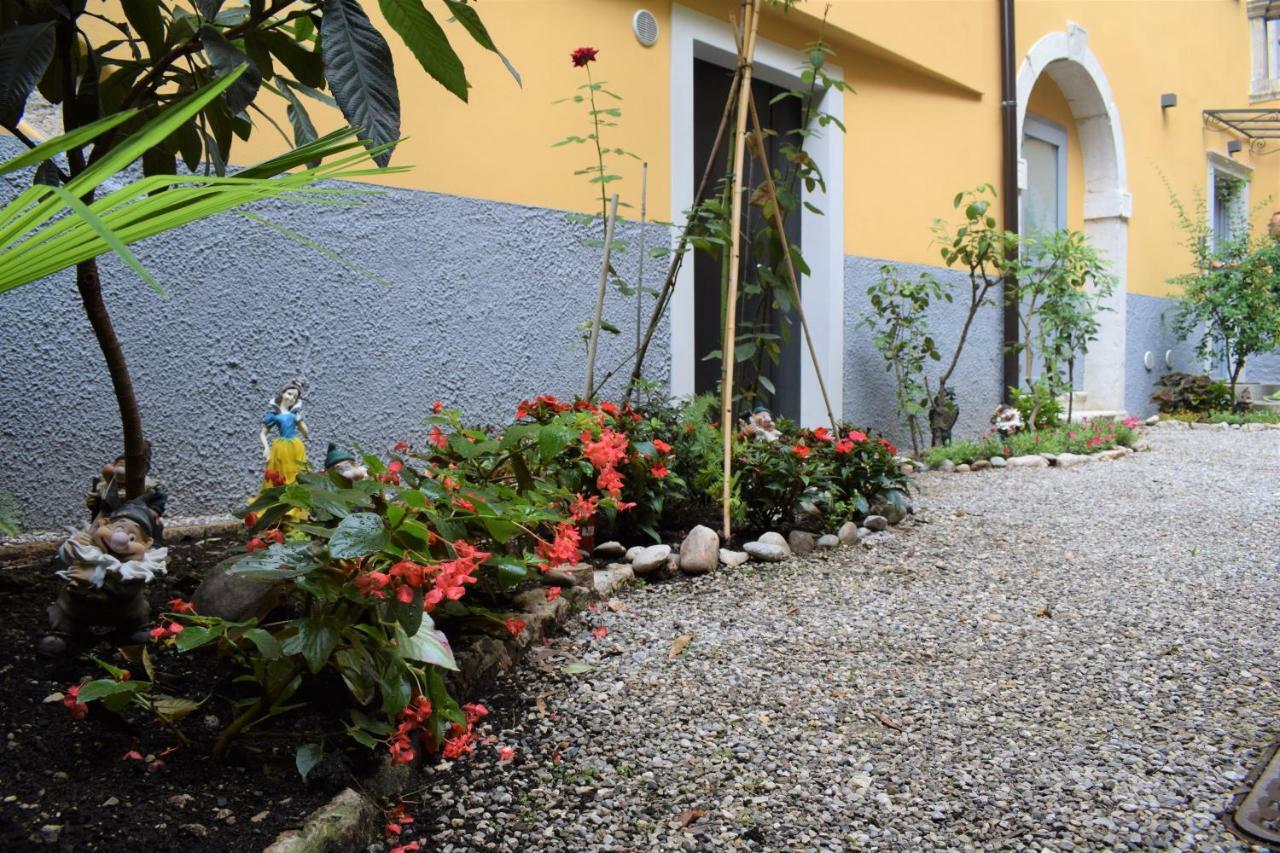 Appartamento Oleandro Arco Luaran gambar